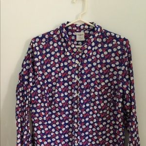 Gap Collection L/S Shirt! Vintage 90’s” fitted boyfriend shirt W/cherry print!